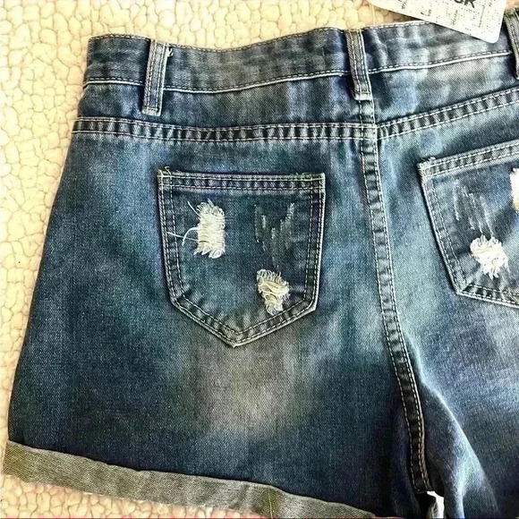 NWT Mur Mur Highrise Med Wash Distress Webbed Cuffed Denim Jean Shorts Size L - Picture 9 of 12